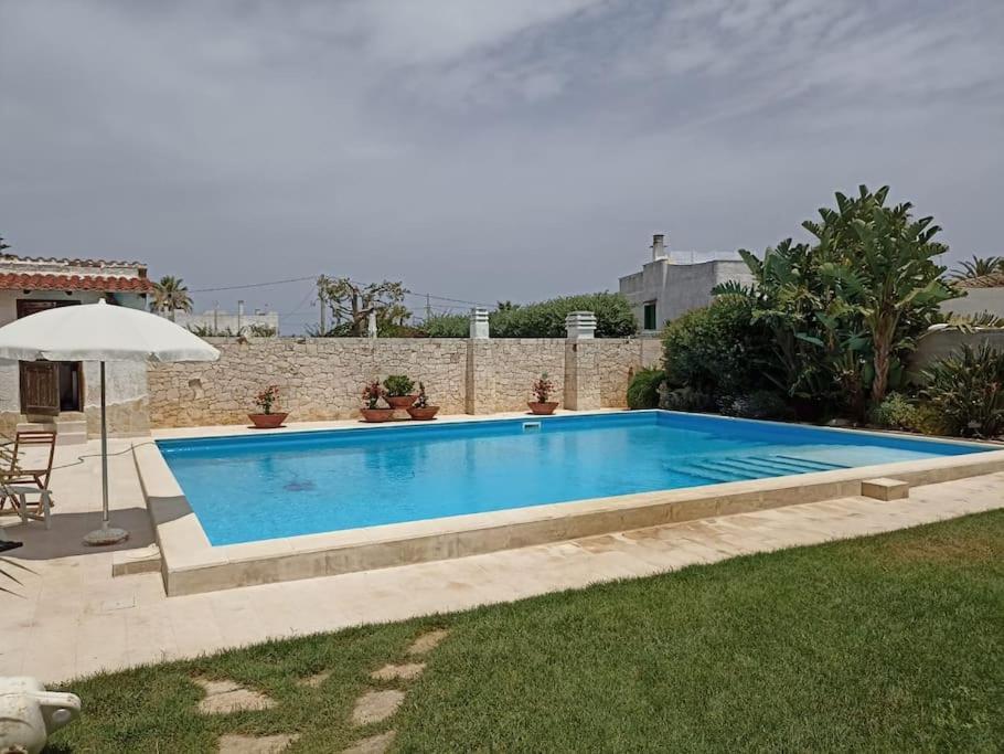 Villa Karmarea مولا دي باري المظهر الخارجي الصورة